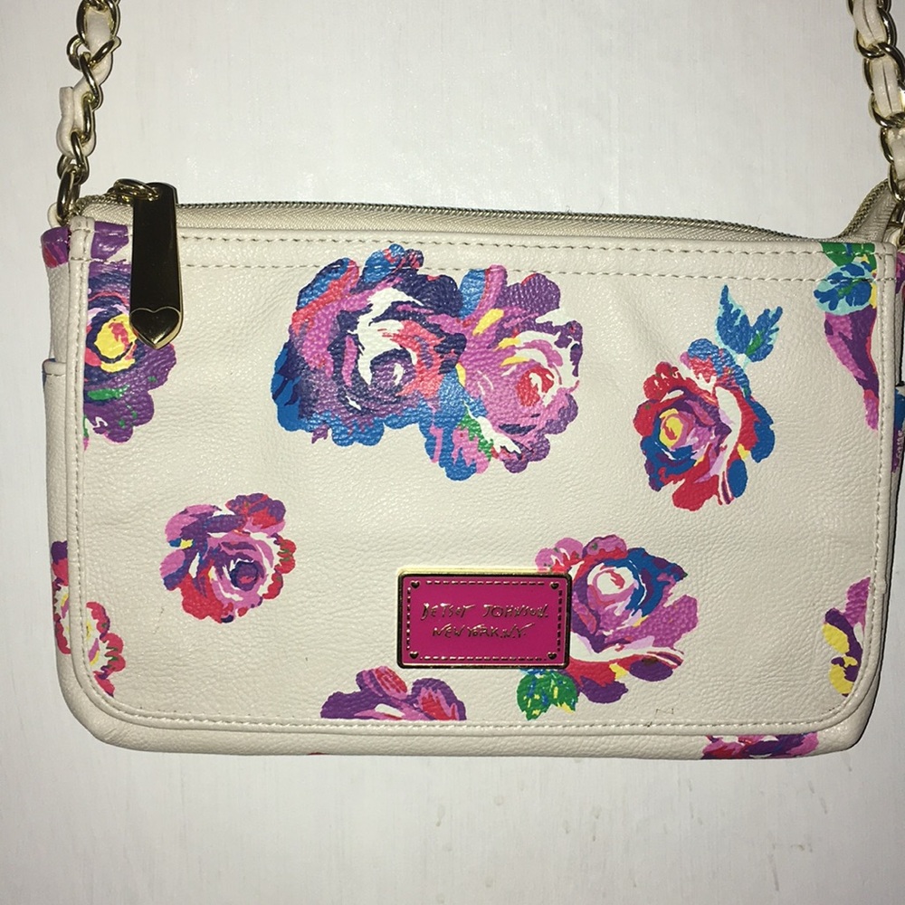 Betsey Johnson New York Crossbody Clutch
